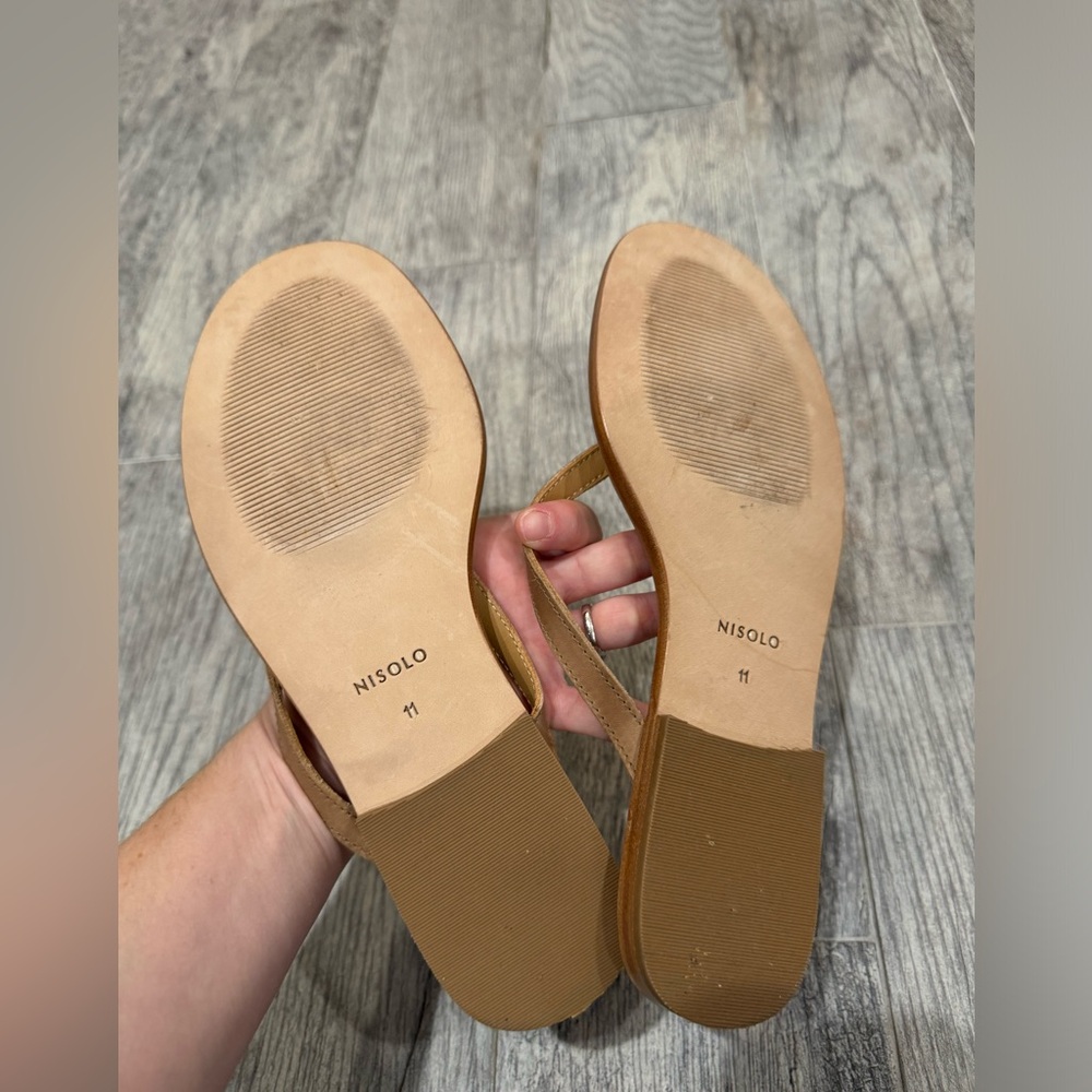 Nisolo tan leather Go to flip flop sandals - Picture 5 of 7